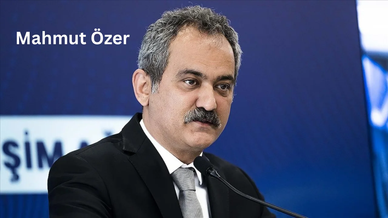 mahmut özer
